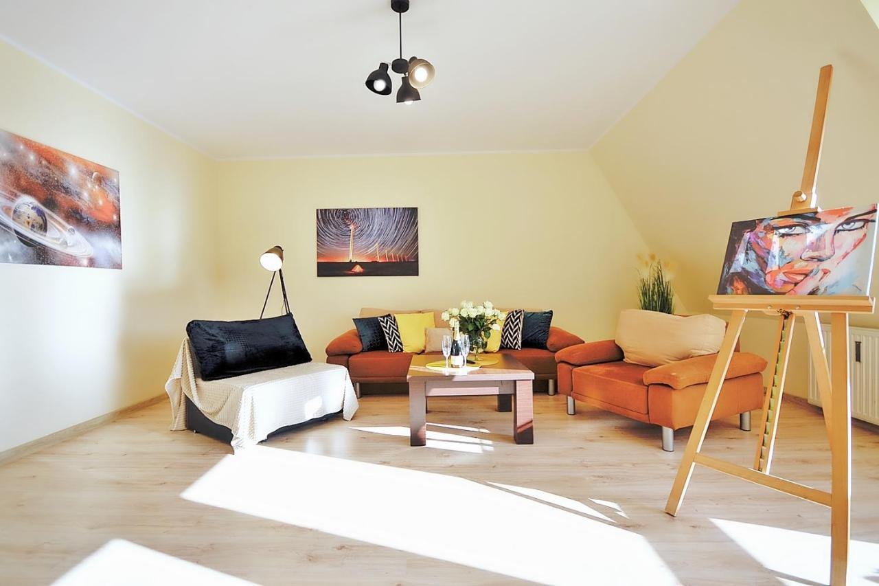 50 M Do Plazy Thobruk Apartamenty Piekna Dama Z Kolobrzegu 外观 照片