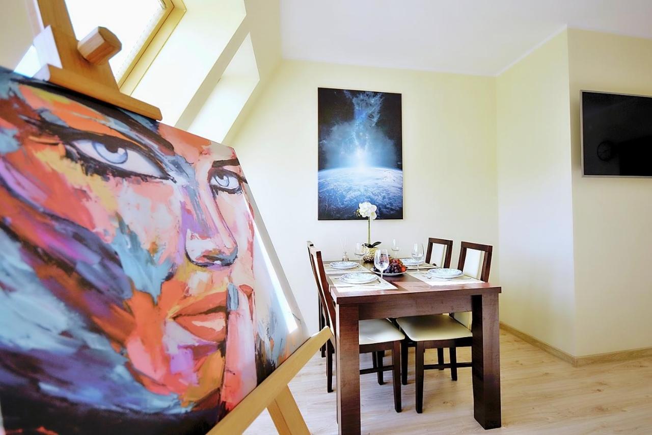 50 M Do Plazy Thobruk Apartamenty Piekna Dama Z Kolobrzegu 外观 照片