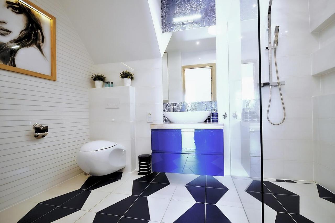 50 M Do Plazy Thobruk Apartamenty Piekna Dama Z Kolobrzegu 外观 照片