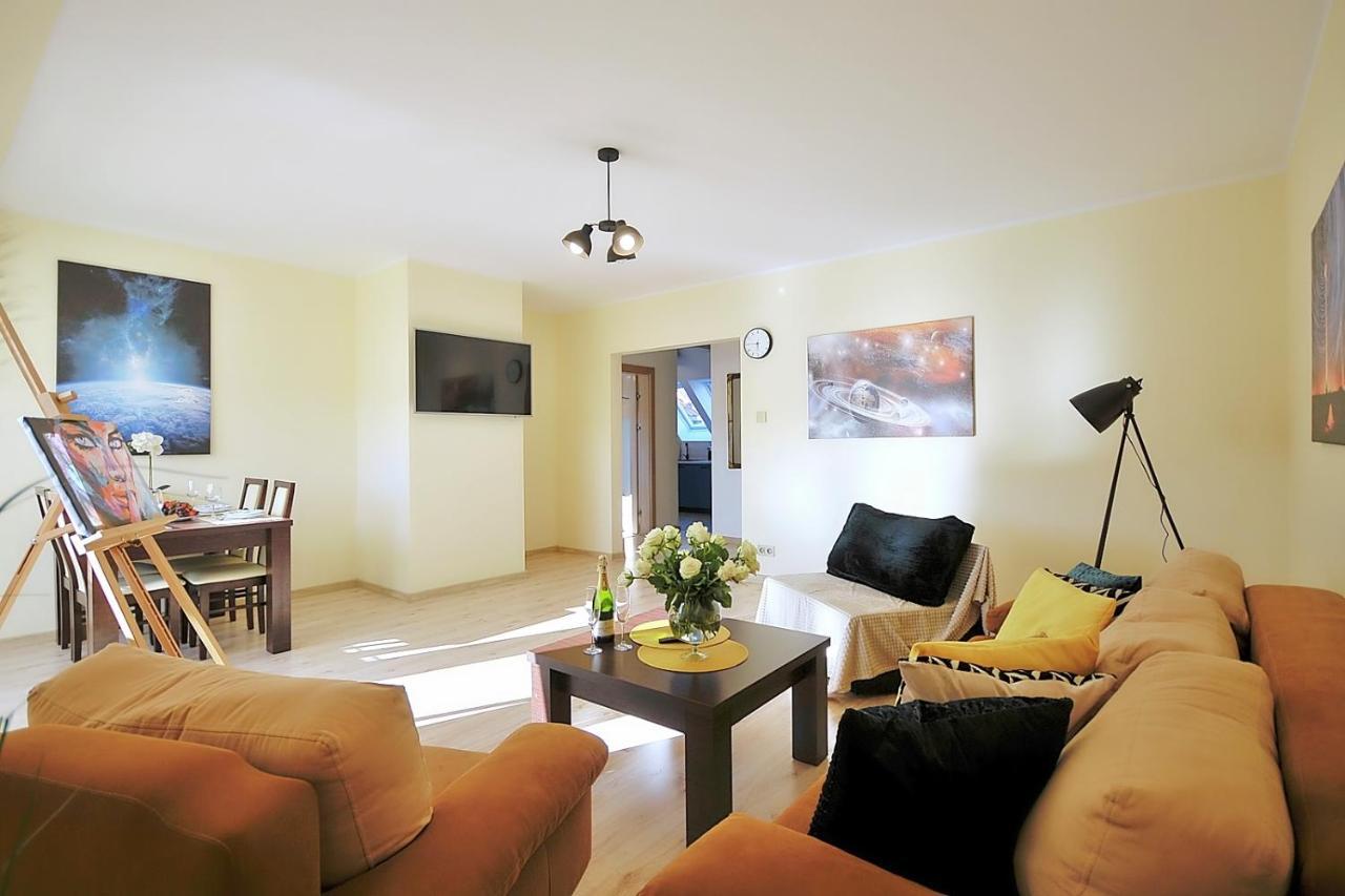 50 M Do Plazy Thobruk Apartamenty Piekna Dama Z Kolobrzegu 外观 照片