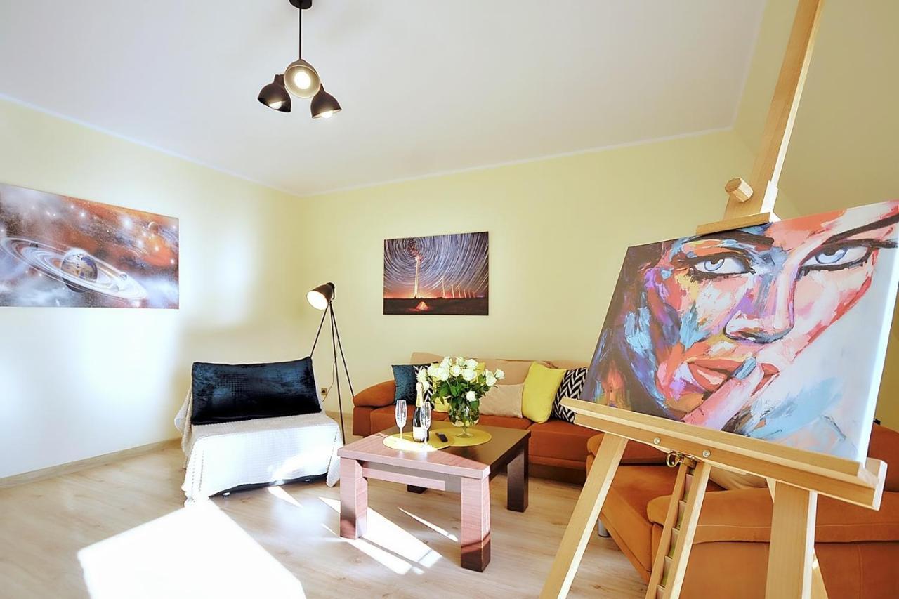 50 M Do Plazy Thobruk Apartamenty Piekna Dama Z Kolobrzegu 外观 照片