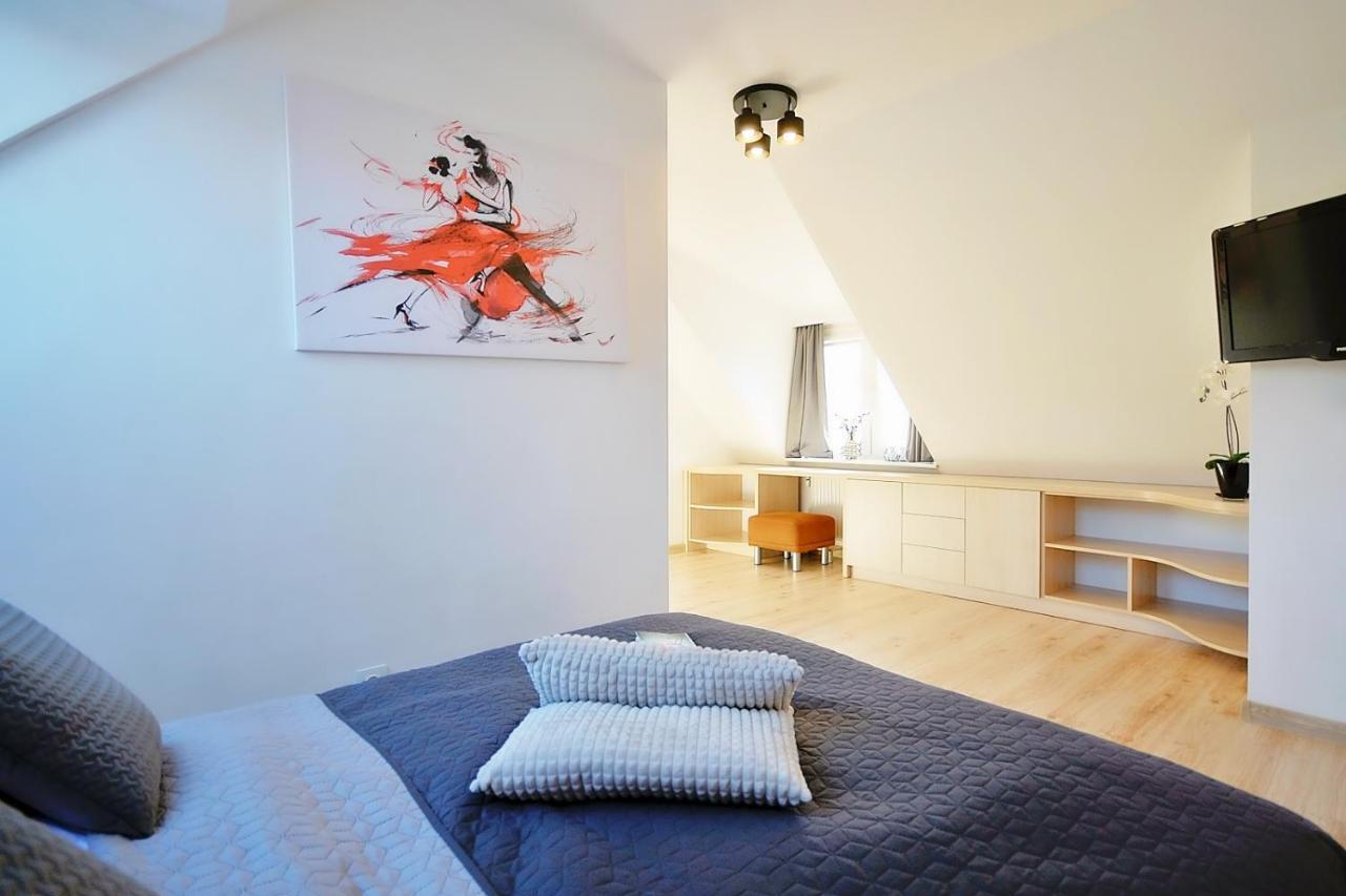50 M Do Plazy Thobruk Apartamenty Piekna Dama Z Kolobrzegu 外观 照片