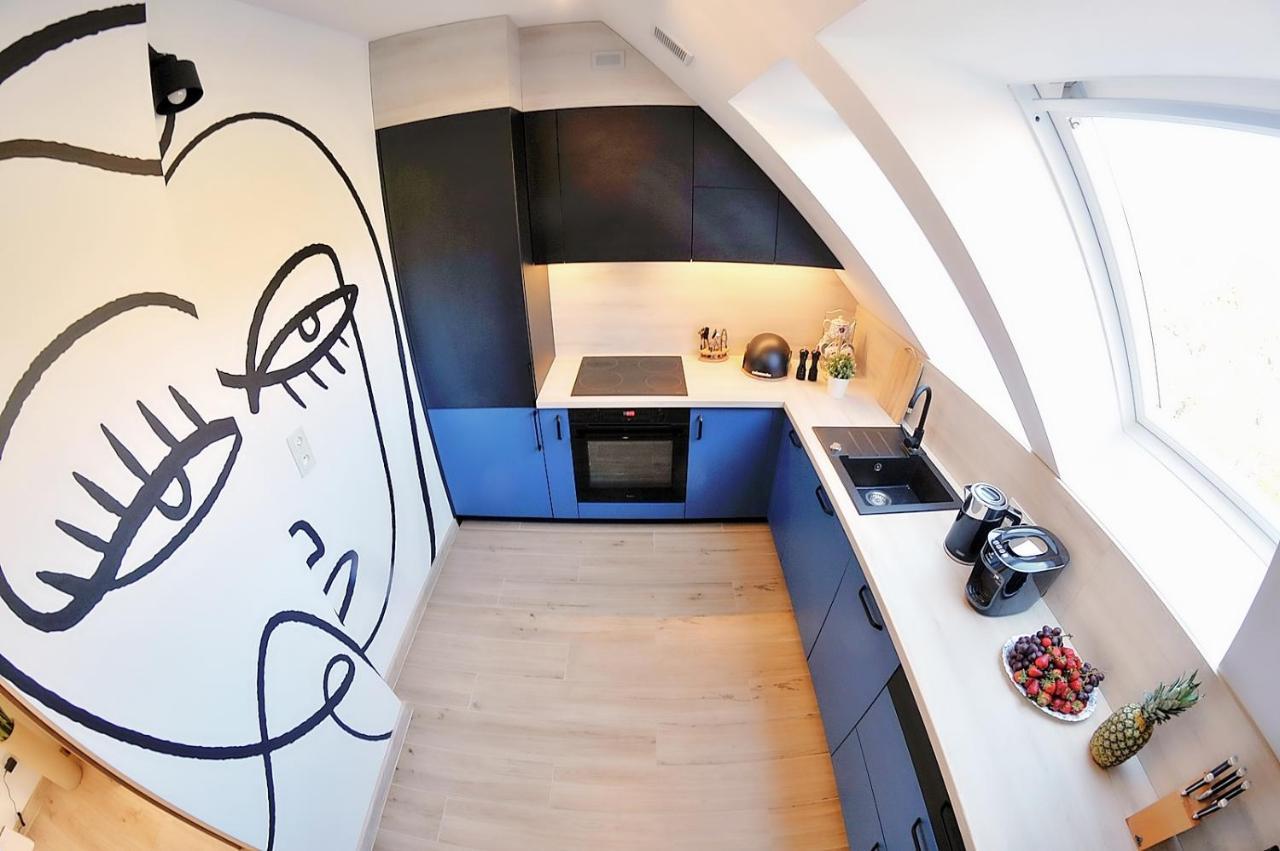 50 M Do Plazy Thobruk Apartamenty Piekna Dama Z Kolobrzegu 外观 照片
