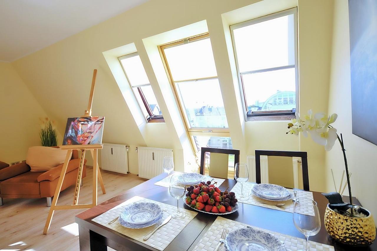 50 M Do Plazy Thobruk Apartamenty Piekna Dama Z Kolobrzegu 外观 照片